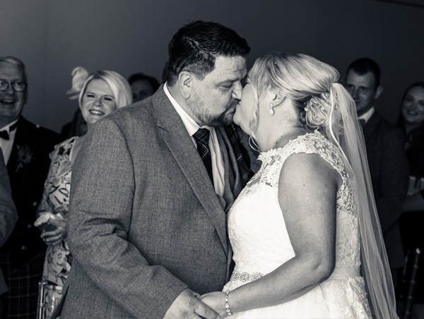 Riverside Lodge Hotel, Irvine - Wedding Photographer Ayrshire