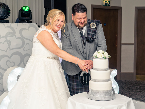 Riverside Lodge Hotel, Irvine - Wedding Photographer Ayrshire