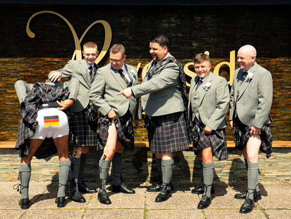 Riverside Lodge Hotel, Irvine - Wedding Photographer Ayrshire
